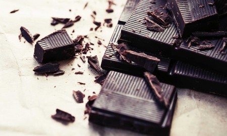 8 Fab Benefits Of Dark Chocolate