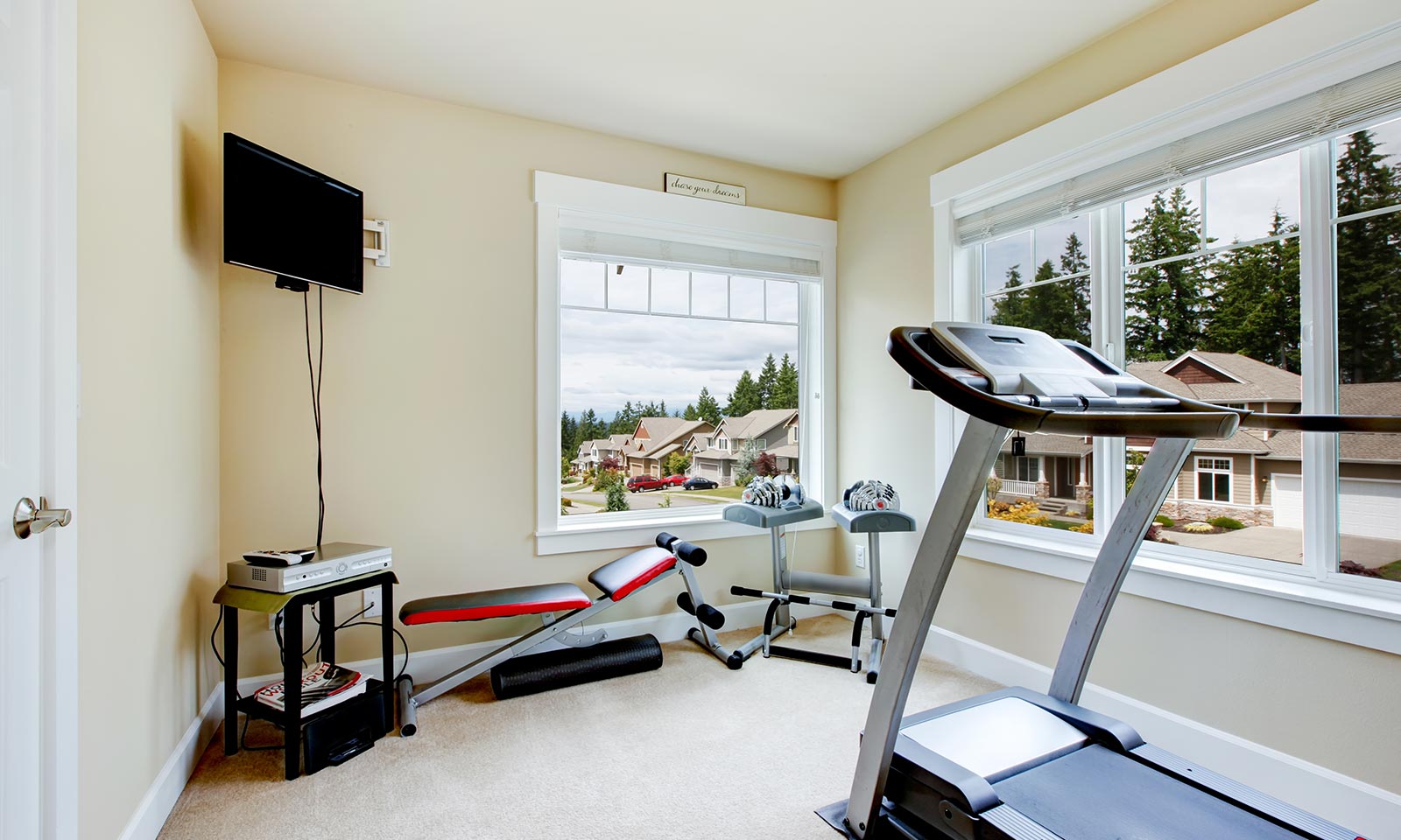 Four Fantastic Reasons To Build A Home Gym